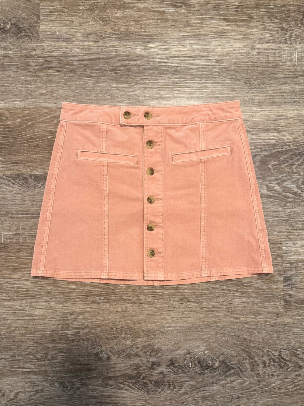 American Eagle Outfitters Coral Button-Front Mini Skirt